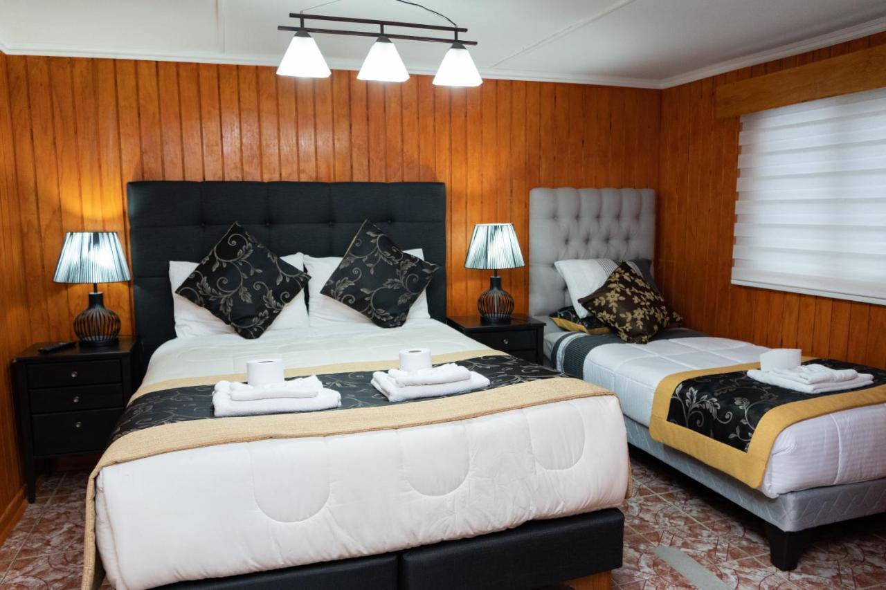 Hotel Forjadores Del Cabo De Hornos Puerto Williams Eksteriør billede