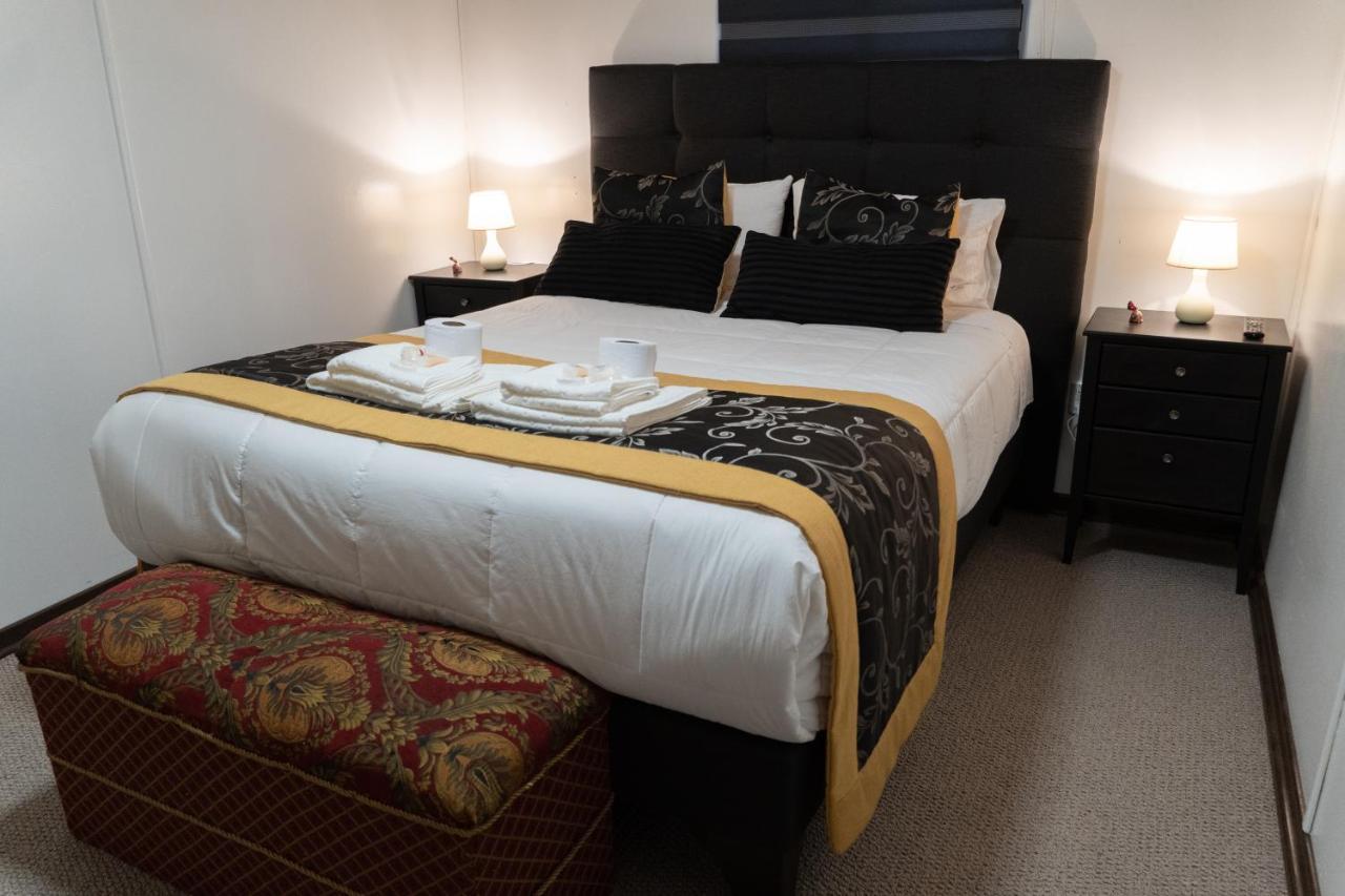 Hotel Forjadores Del Cabo De Hornos Puerto Williams Eksteriør billede