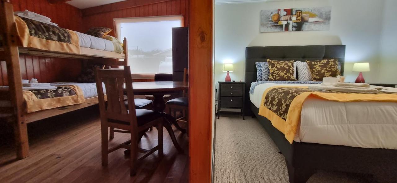 Hotel Forjadores Del Cabo De Hornos Puerto Williams Eksteriør billede
