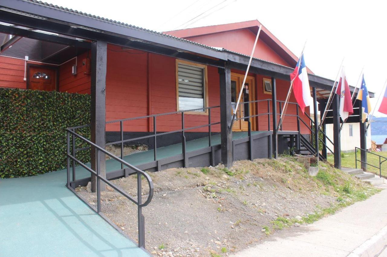 Hotel Forjadores Del Cabo De Hornos Puerto Williams Eksteriør billede