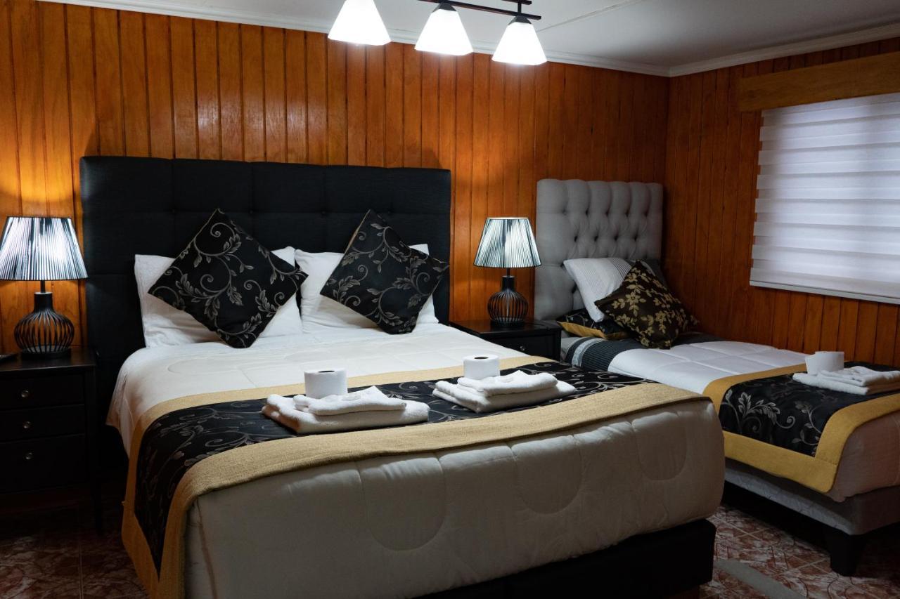 Hotel Forjadores Del Cabo De Hornos Puerto Williams Eksteriør billede