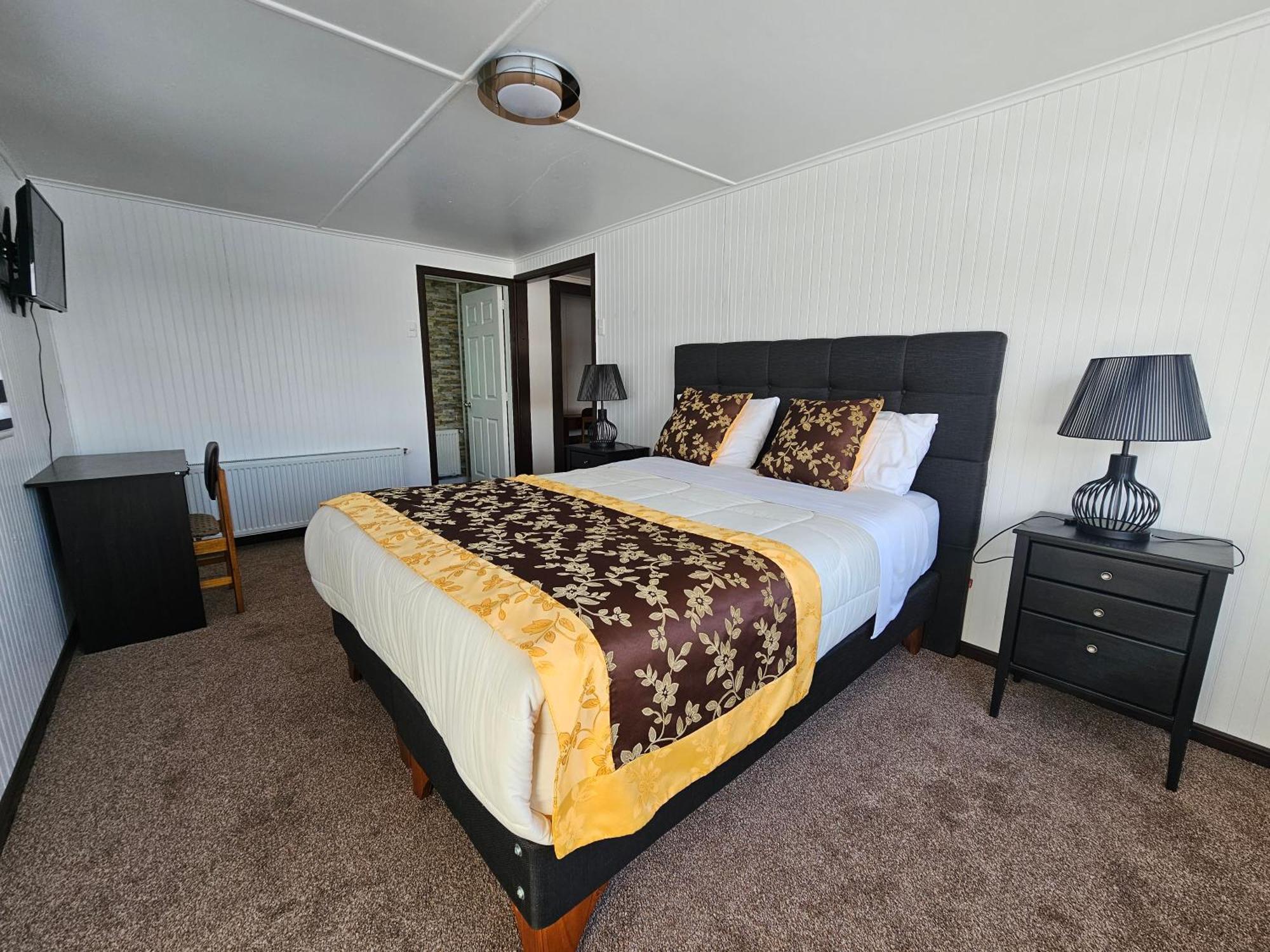 Hotel Forjadores Del Cabo De Hornos Puerto Williams Eksteriør billede