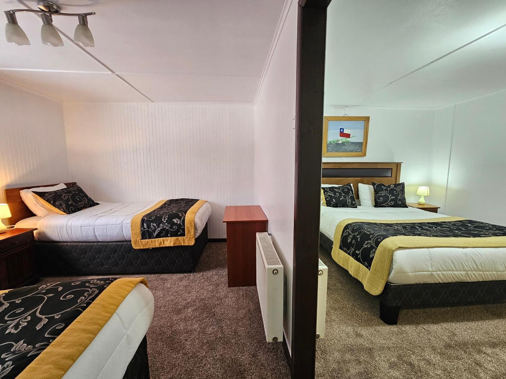 Hotel Forjadores Del Cabo De Hornos Puerto Williams Eksteriør billede