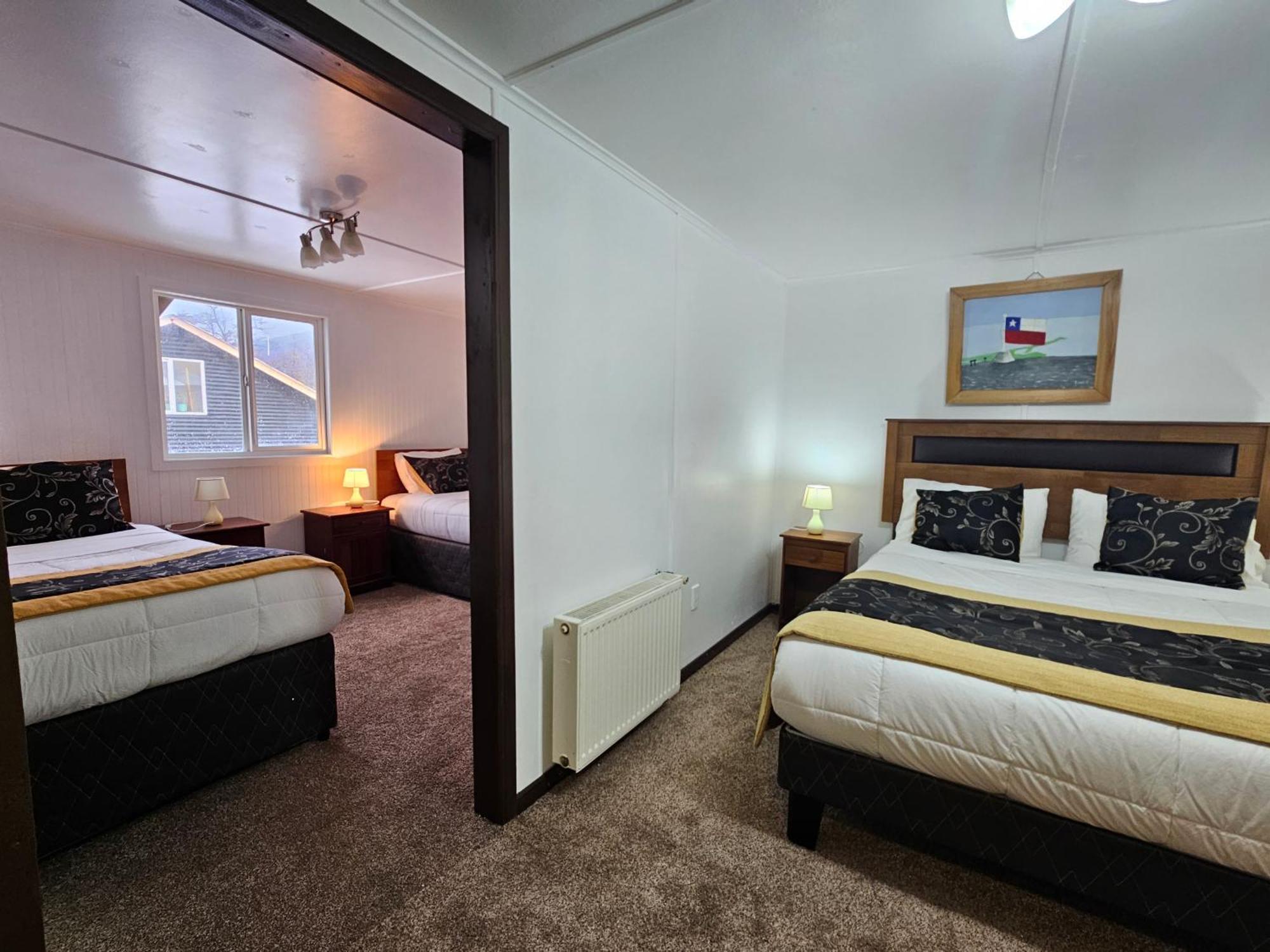 Hotel Forjadores Del Cabo De Hornos Puerto Williams Eksteriør billede